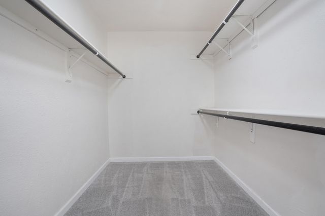 2717 Los Tretos Street NW, Albuquerque, NM 87120