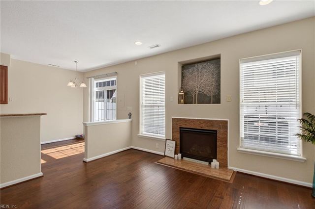 4553 Plumstead DR, Virginia Beach, VA 23462