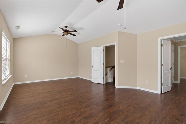 4553 Plumstead DR, Virginia Beach, VA 23462