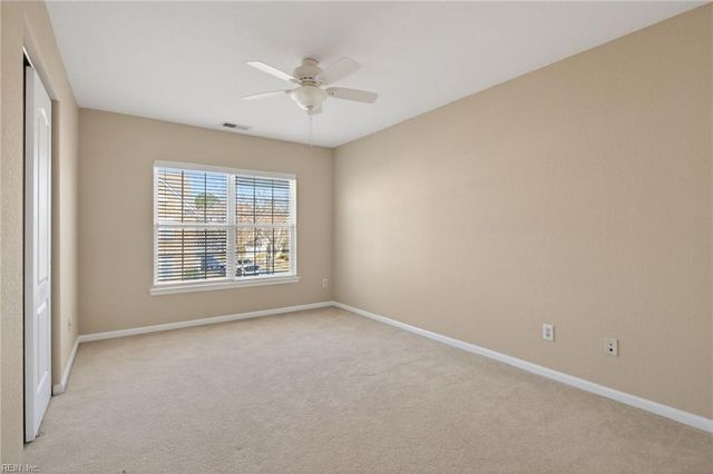 4553 Plumstead DR, Virginia Beach, VA 23462