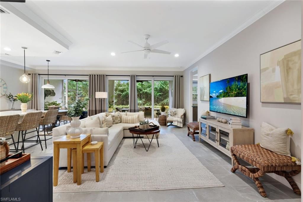 2542 Seychelles DR 702, NAPLES, FL 34112 — photo 3