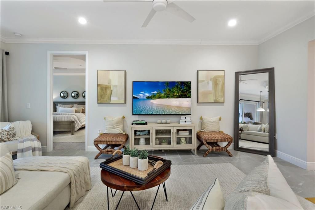 2542 Seychelles DR 702, NAPLES, FL 34112 — photo 5