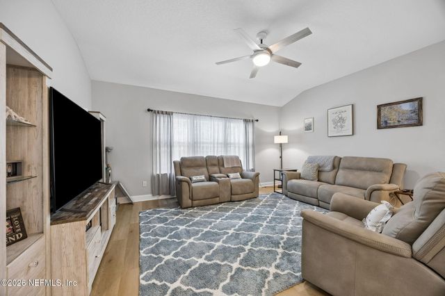 2695 PRIMROSE Circle, Middleburg, FL 32068