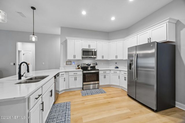 2695 PRIMROSE Circle, Middleburg, FL 32068