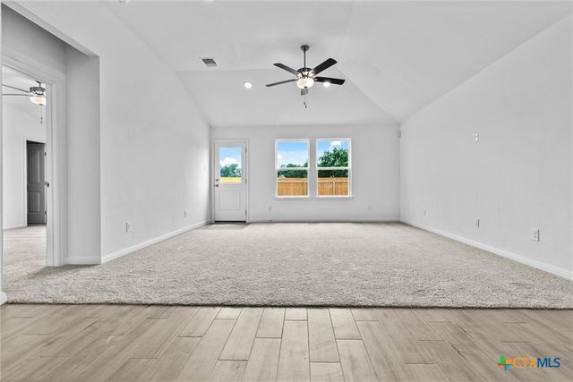 9820 Tarabon Drive, Killeen, TX 76542