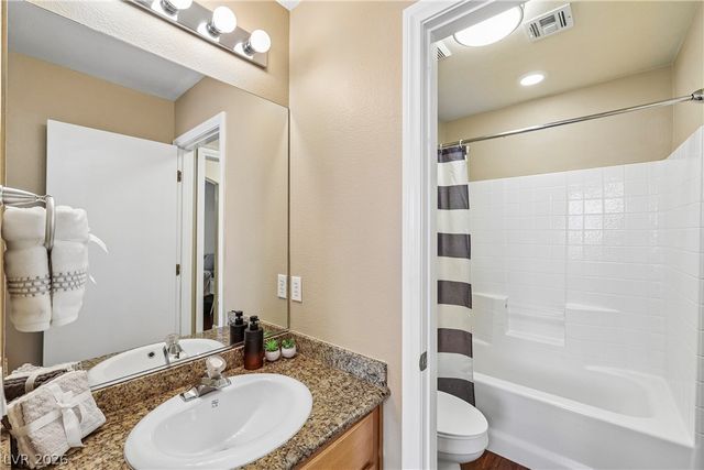 9957 Keephills Street, Las Vegas, NV 89183