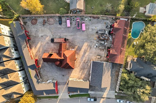 2612 Riverside Drive, Houston, TX 77004