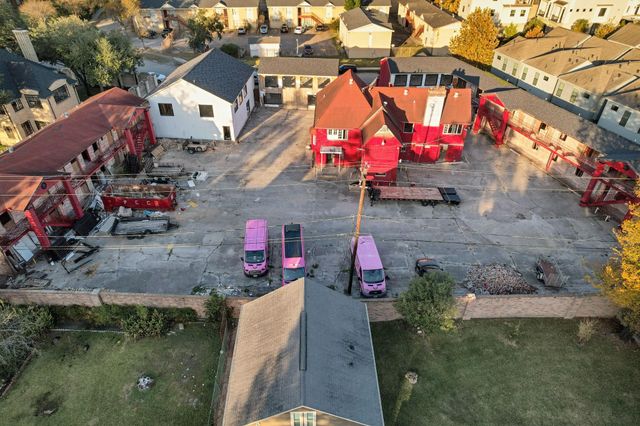 2612 Riverside Drive, Houston, TX 77004