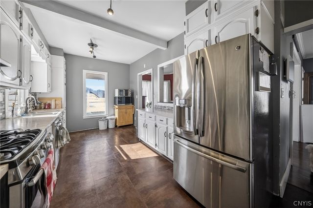 8580 State Route 34, Brutus, NY 13166