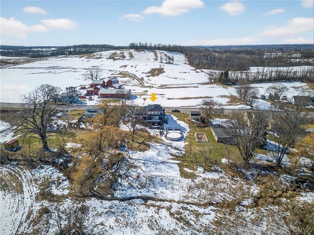 8580 State Route 34, Brutus, NY 13166