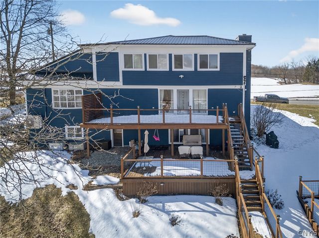 8580 State Route 34, Brutus, NY 13166