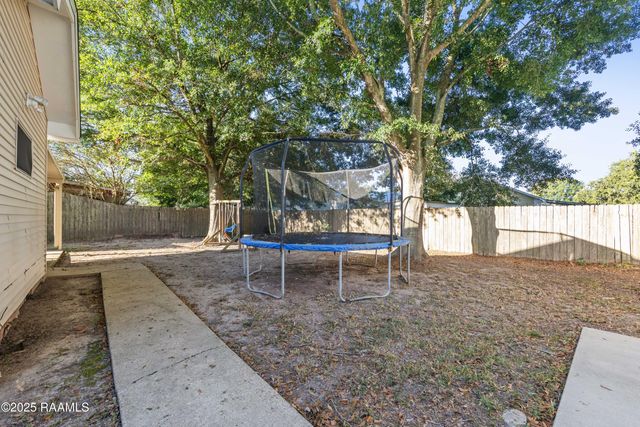 1404 S Marie Street, Rayne, LA 70578