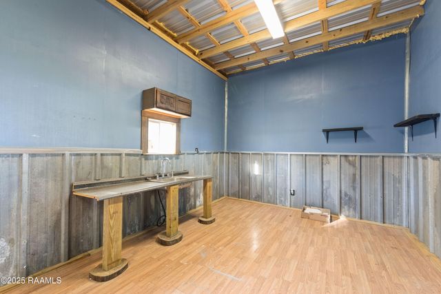 1404 S Marie Street, Rayne, LA 70578