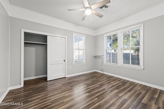 1404 S Marie Street, Rayne, LA 70578