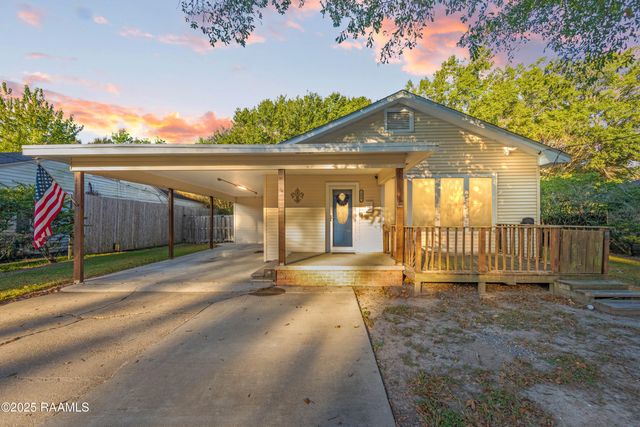 1404 S Marie Street, Rayne, LA 70578