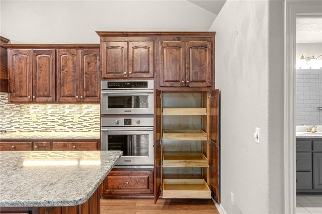 2407 Coues Cove, Bentonville, AR 72713