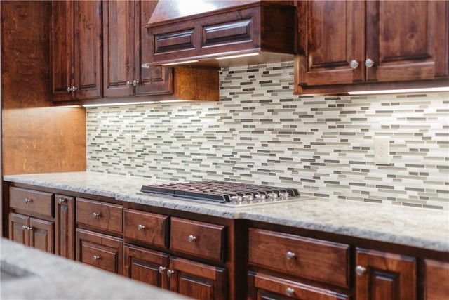 2407 Coues Cove, Bentonville, AR 72713