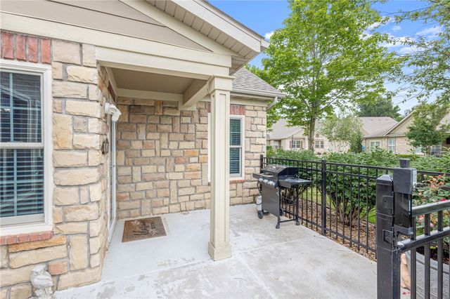 2407 Coues Cove, Bentonville, AR 72713