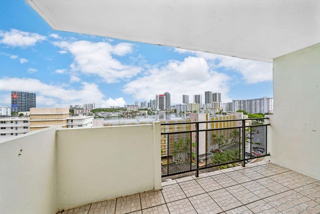 401 Golden Isles Drive 1014, Hallandale Beach, FL 33009