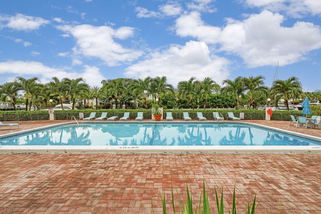 401 Golden Isles Drive 1014, Hallandale Beach, FL 33009