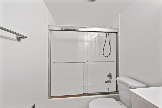 401 Golden Isles Drive 1014, Hallandale Beach, FL 33009