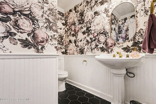 974 Citrus Avenue NE, Palm Bay, FL 32905