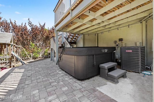 974 Citrus Avenue NE, Palm Bay, FL 32905