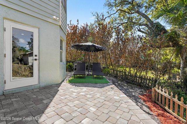 974 Citrus Avenue NE, Palm Bay, FL 32905