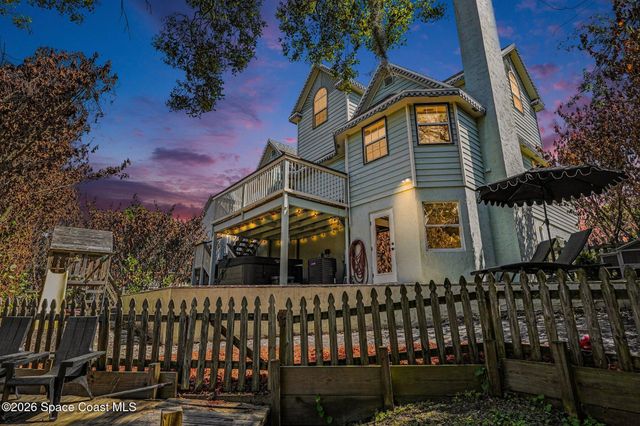 974 Citrus Avenue NE, Palm Bay, FL 32905