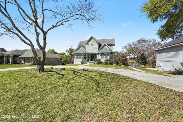 974 Citrus Avenue NE, Palm Bay, FL 32905