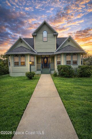 974 Citrus Avenue NE, Palm Bay, FL 32905