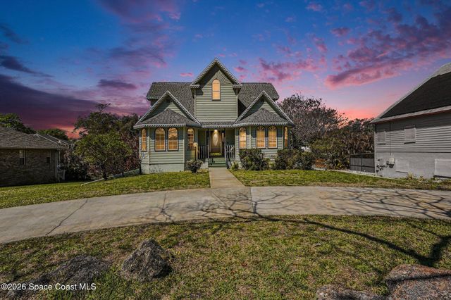 974 Citrus Avenue NE, Palm Bay, FL 32905