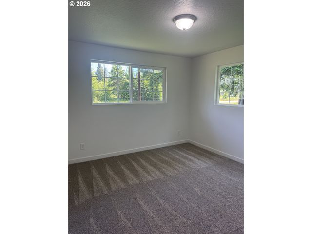 25647 JEANS Rd, Veneta, OR 97487