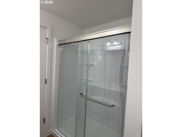 25647 JEANS Rd, Veneta, OR 97487