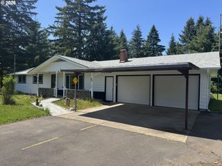 25647 JEANS Rd, Veneta, OR 97487