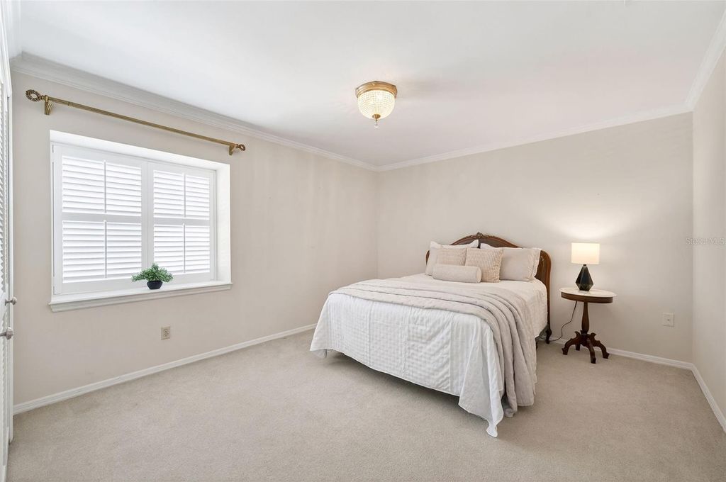 Image 27 of property listing at 925 ASHINGTON PLACE 3, Orlando, FL 32804