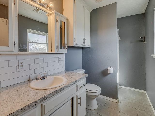 21440 Patience Lane, Harrah, OK 73045