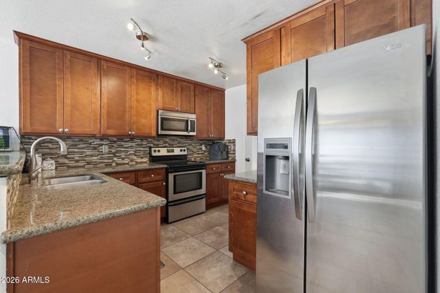 19523 N 78TH Avenue, Glendale, AZ 85308