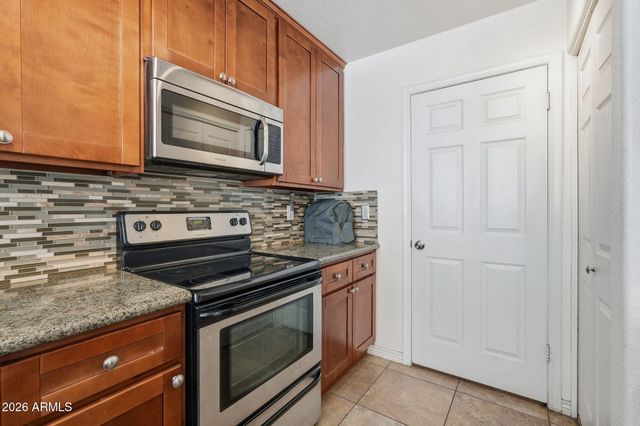 19523 N 78TH Avenue, Glendale, AZ 85308