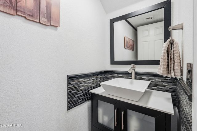 19523 N 78TH Avenue, Glendale, AZ 85308