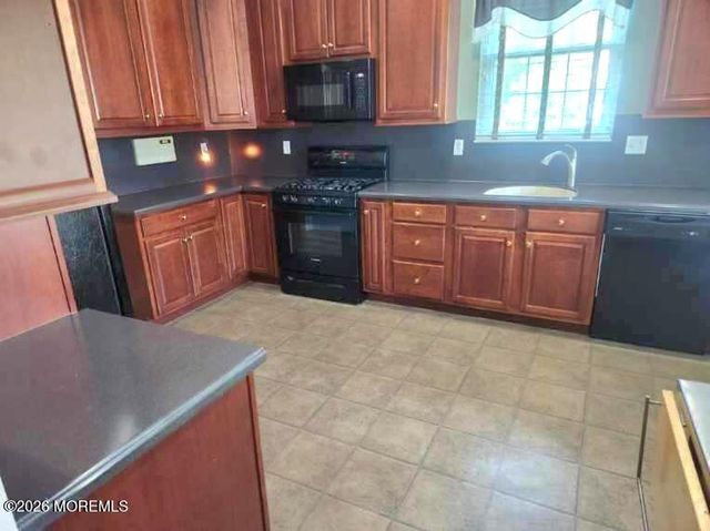 50 Daffodil Drive, Little Egg Harbor, NJ 08087