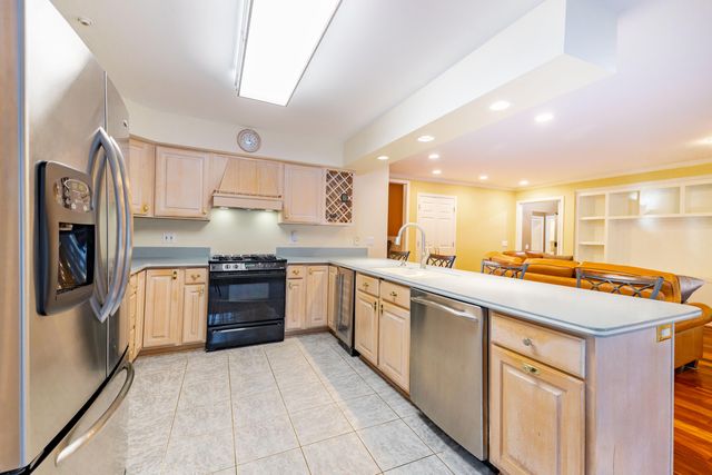 26036 Parke Lane, Grosse Ile Twp, MI 48138