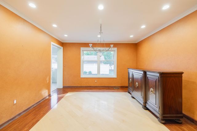 26036 Parke Lane, Grosse Ile Twp, MI 48138