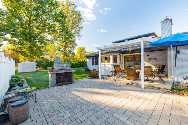 26036 Parke Lane, Grosse Ile Twp, MI 48138