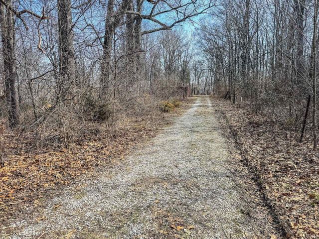 7716 N Lydy Road, Bloomington, IN 47408