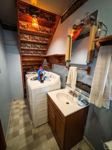 7716 N Lydy Road, Bloomington, IN 47408