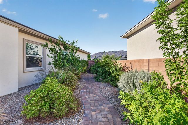 6291 Braided Romel Court, Las Vegas, NV 89131