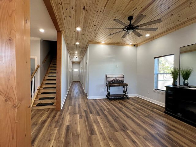 724 Franklin, Bellevue, TX 76179