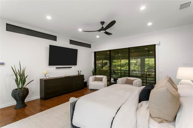 2515 W SHELL POINT ROAD, Tampa, FL 33611