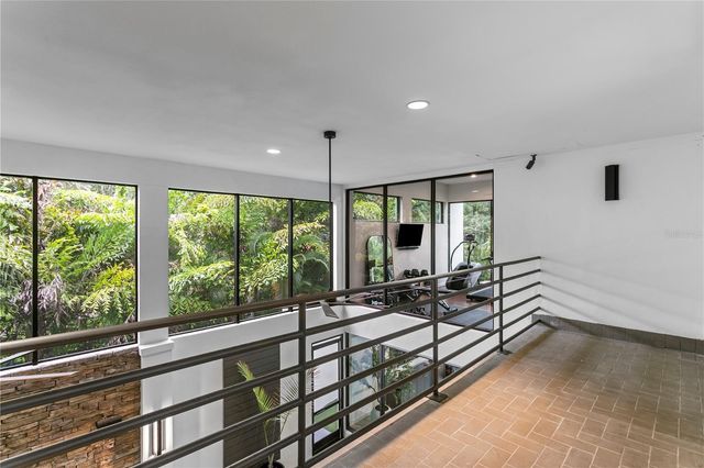 2515 W SHELL POINT ROAD, Tampa, FL 33611